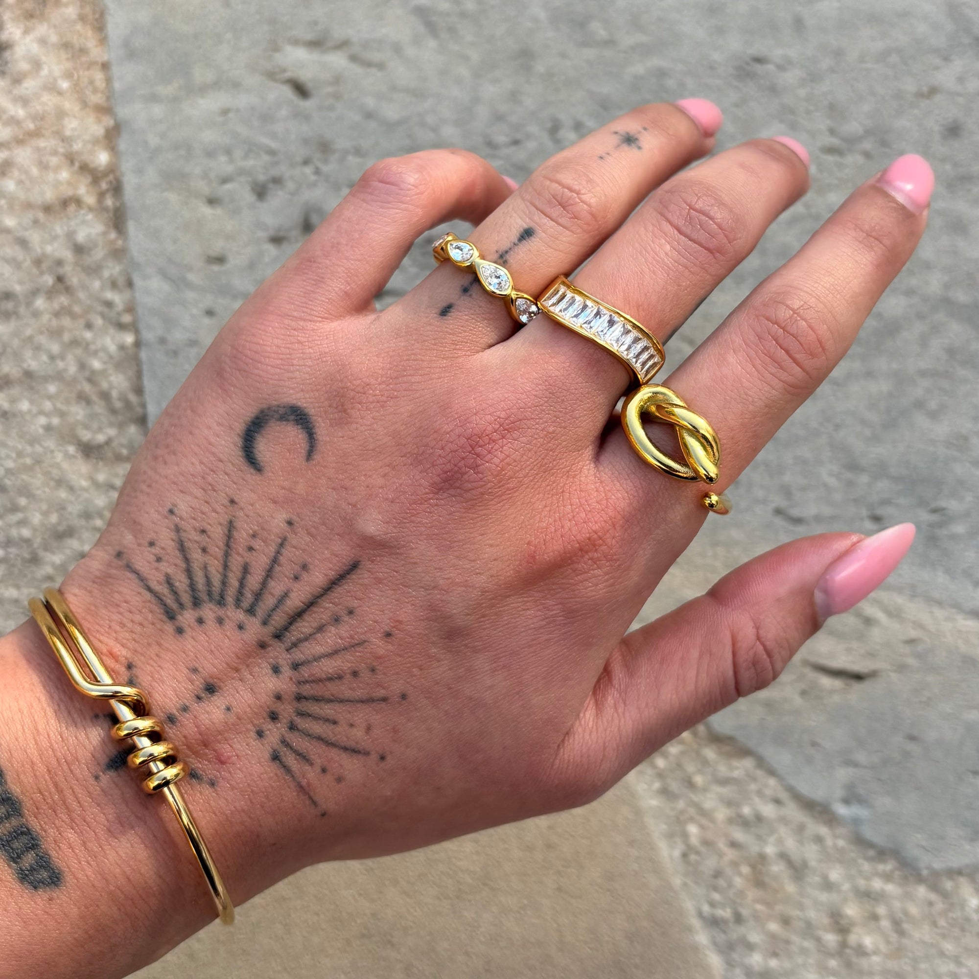 Nóve Ring (Adjustable)